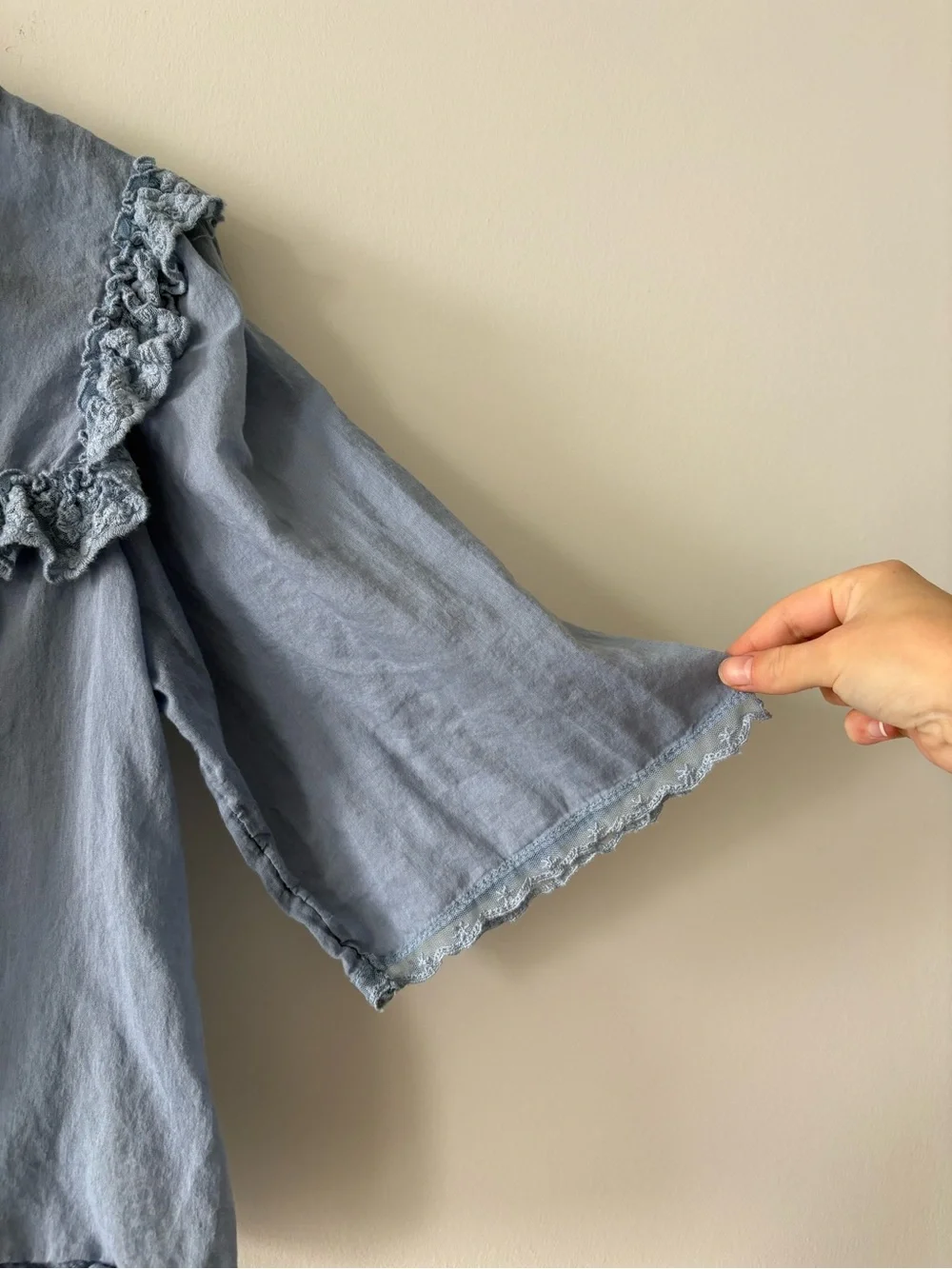 Free People Luna Top color Faded Denim Ruffle-Trim Button Front Blouse Small